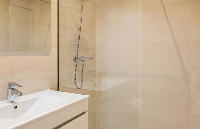 JOIVY Modern flat near Estrela Garden - Photo 20