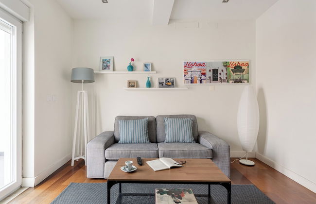 JOIVY Modern flat near Estrela Garden - Photo 13