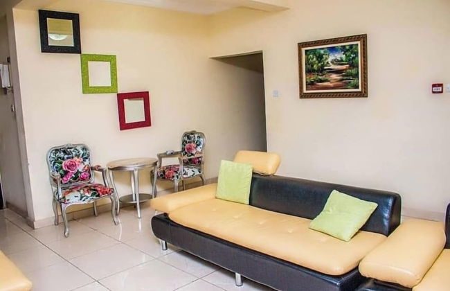 Readyhomes Shortlets and Apartments - Foto 17