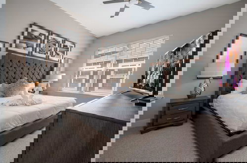 Foto 35 - Modern Chic Home Mickey and Toy Story Rooms