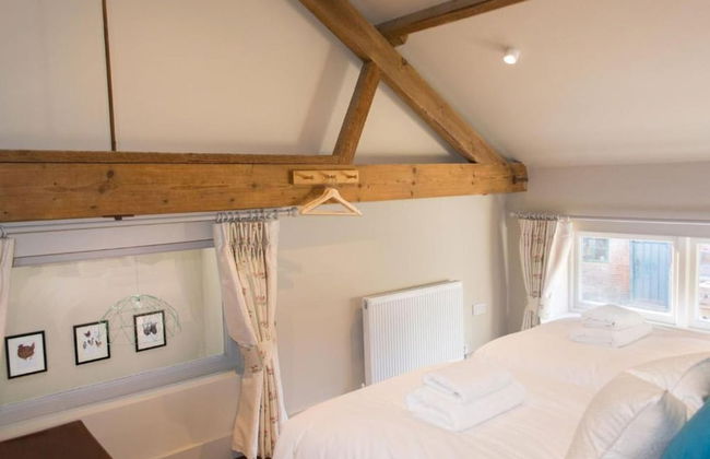 Host Stay Boathouse Barn - Photo 7