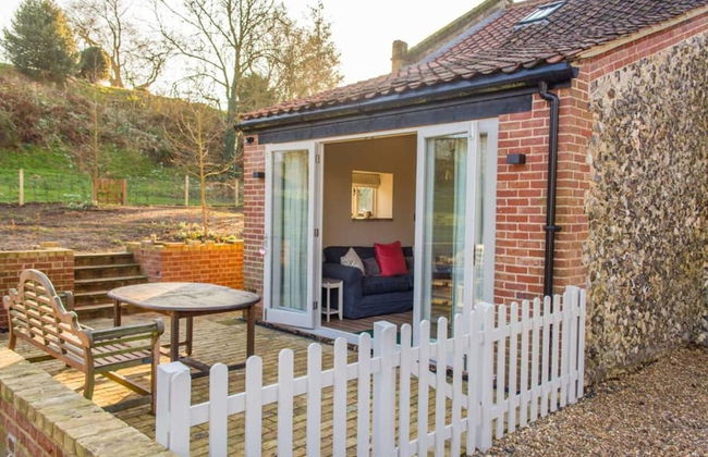 Host Stay Boathouse Barn - Photo 10