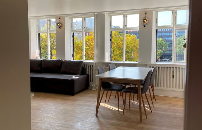 Elegant Apartment In Central - Foto 17