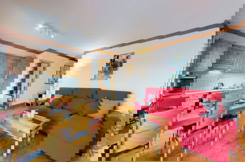 Foto 5 - Modern Apartment in Prime Location