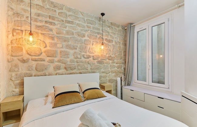 Apartment Eiffel Tower Invalides - Photo 2