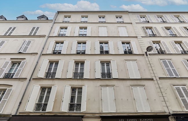 Apartment Eiffel Tower Invalides - Photo 12