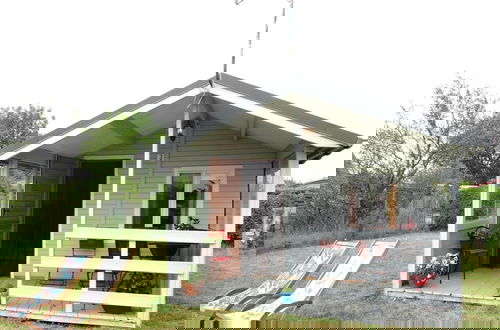 Foto 1 - Pretty Bungalow in Wrzosowo With Garden