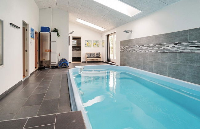 8 Person Holiday Home in Rodby - Foto 12