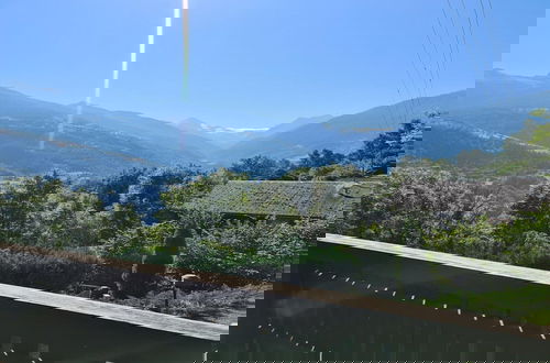 Foto 26 - Chalet With Garden and Mountain View