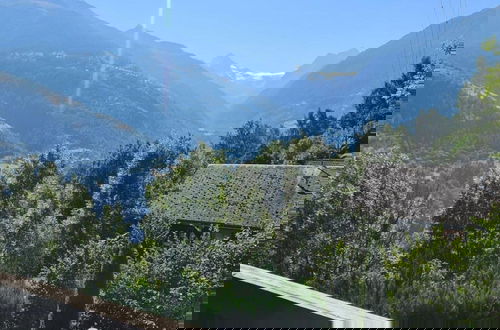 Foto 25 - Chalet With Garden and Mountain View