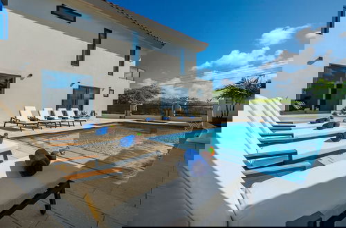 Foto 76 - NEW 9BR Jacuzzi Pool Games Amazinglocation