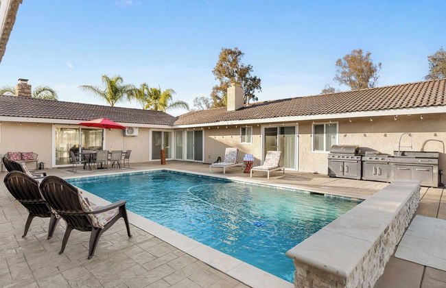 Bordeaux by Avantstay Private Pool, Hot Tub & Game Room Near Temecula - Photo 36