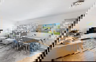 Photo 1 - Beach Apt With Waterview in Las Olas Blvd