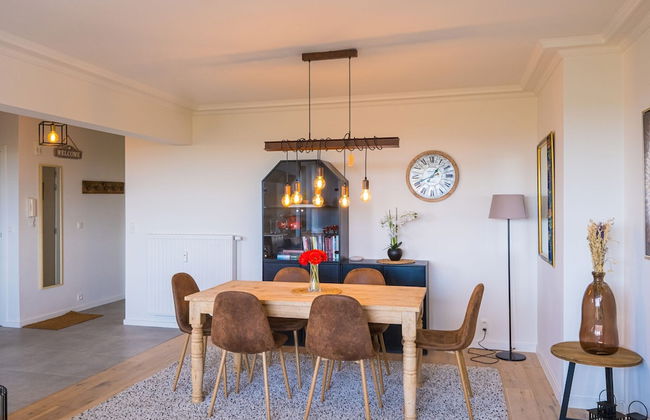 Modern Flat 2 Bedrooms With Open View - Photo 17