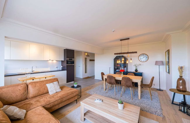 Modern Flat 2 Bedrooms With Open View - Photo 10