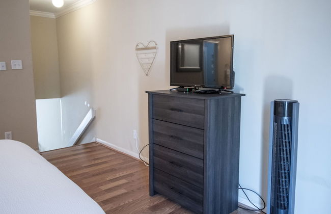 Cove View Condominiums - Photo 2