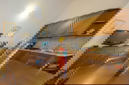 Foto 3 - Amazing Chianti Site Olivo Shared Pool