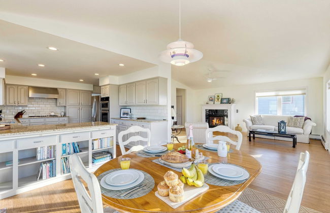 Pacific Breeze Ocean Views, Steps to Cannon Beach, Airy Coastal Retreat - Foto 18
