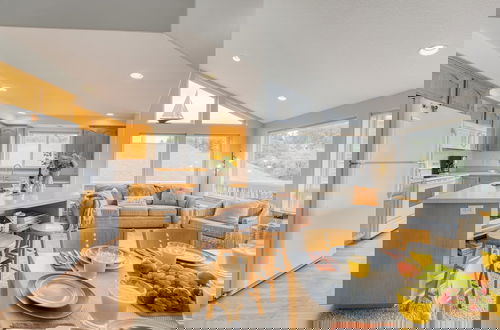 Foto 15 - Bella Sol by Avantstay Ocean Views Game Room