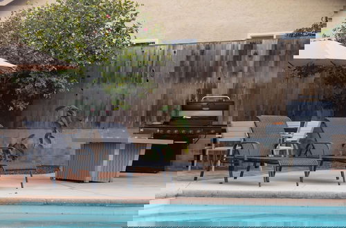 Foto 46 - California Dreamin by Avantstay Private Pool Fire Pit Near the Beach