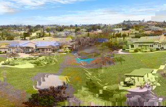 Photo 1 - Twilight Vines by Avantstay Secluded Estate Views of Wine Country