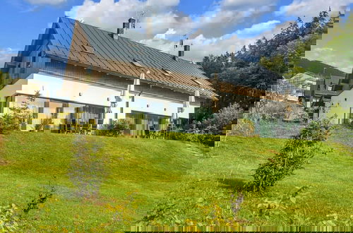 Foto 32 - Comfortable Villa With Beautiful View