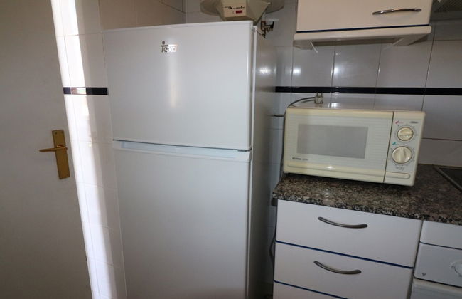 Apartment in Roses Near Sandy Beach - Foto 9