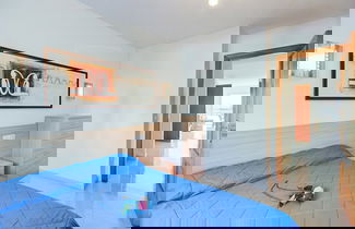 Foto 2 - Apartment With Scenic View