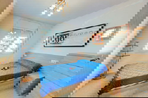 Foto 4 - Apartment With Scenic View