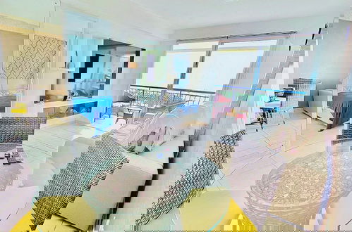 Foto 2 - CasAmar Inn