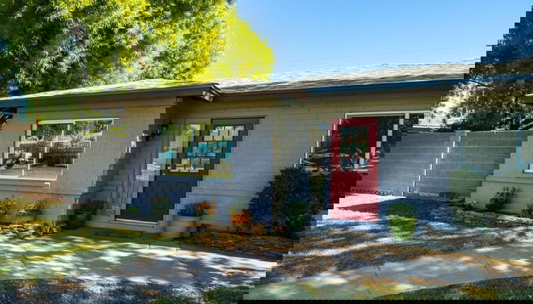 Foto 1 - Charming Mid Town Guest House W/private Patio!