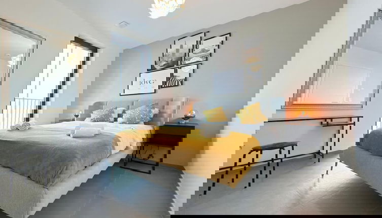Photo 1 - Beautiful 1 bedroom flat w terrace