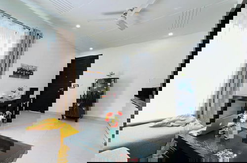 Foto 29 - Bluo Stays - DLF Cybercity