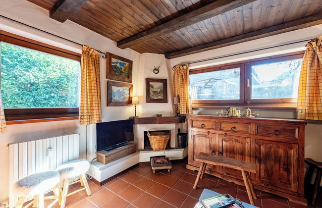 Lovely Apartment In Courmayeur - Photo 15