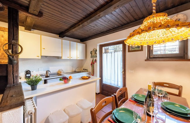 Lovely Apartment In Courmayeur - Photo 23