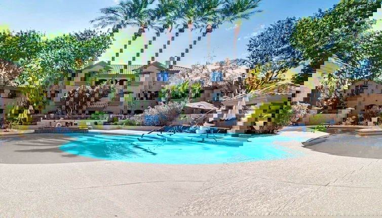 Foto 1 - New Listing! Remodeled Condo in North Scottsdale!