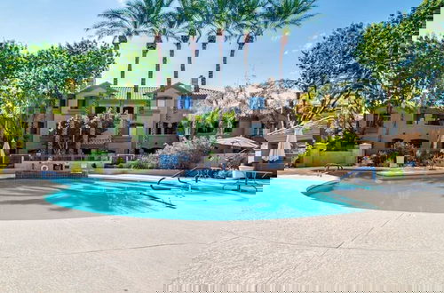 Foto 1 - New Listing! Remodeled Condo in North Scottsdale!