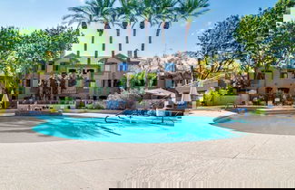 Foto 1 - New Listing! Remodeled Condo in North Scottsdale!