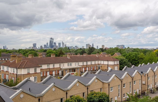 Bright, Modern One-bed With Stunning View of Thames - Foto 27