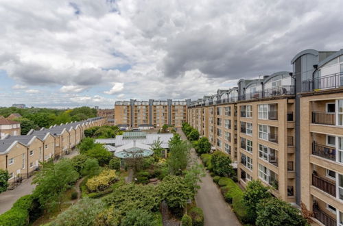 Photo 25 - Bright, Modern One-bed With Stunning View of Thames