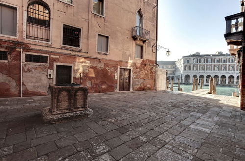 Photo 20 - Venice Skyline View Sudio Apartment