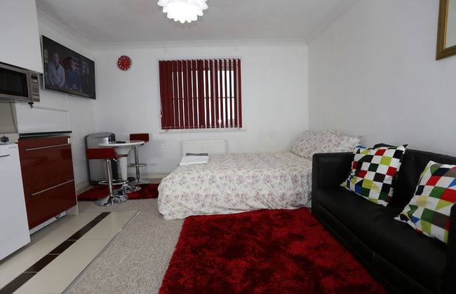 Lovely Studio Apartments - Thamesmead - Foto 9