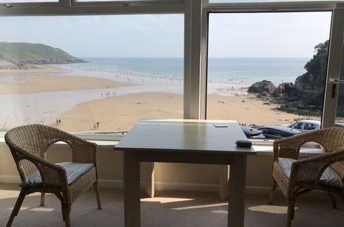 Foto 31 - Stunning Beach Front Apartment in Caswell Swansea