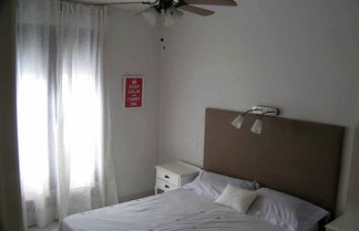 Photo 3 - Venavera H21a - 2 Dorm / 1bath Walk to Beach