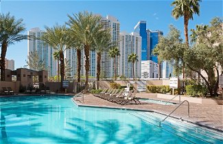 Photo 1 - Hilton Grand Vacations Club Paradise Las Vegas