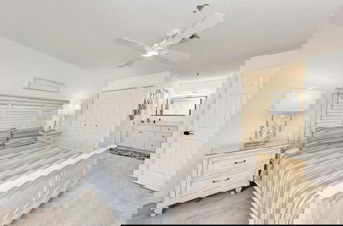 Foto 60 - Absolute Paradise Ami-private Beach Access-water Views From Every Window-heated Pool- Walk To 14 Restaurants