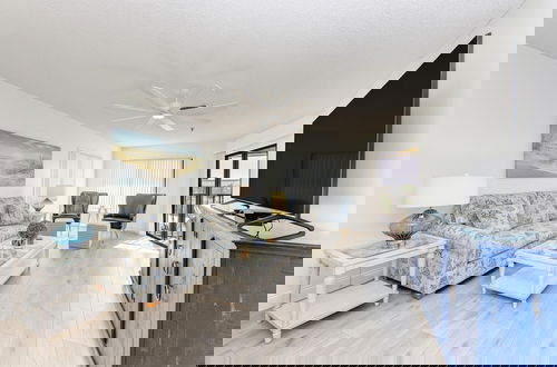 Foto 42 - Absolute Paradise Ami-private Beach Access-water Views From Every Window-heated Pool- Walk To 14 Restaurants