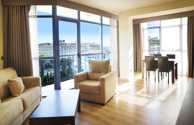 MS Apartamentos Puerto Marina - Foto 44