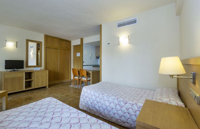 MS Apartamentos Puerto Marina - Foto 5