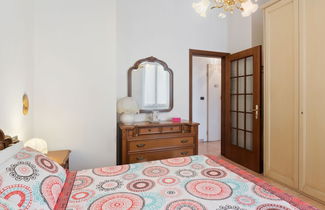 Foto 3 - Spacious Apartment in Lavagna near Sea & City Center